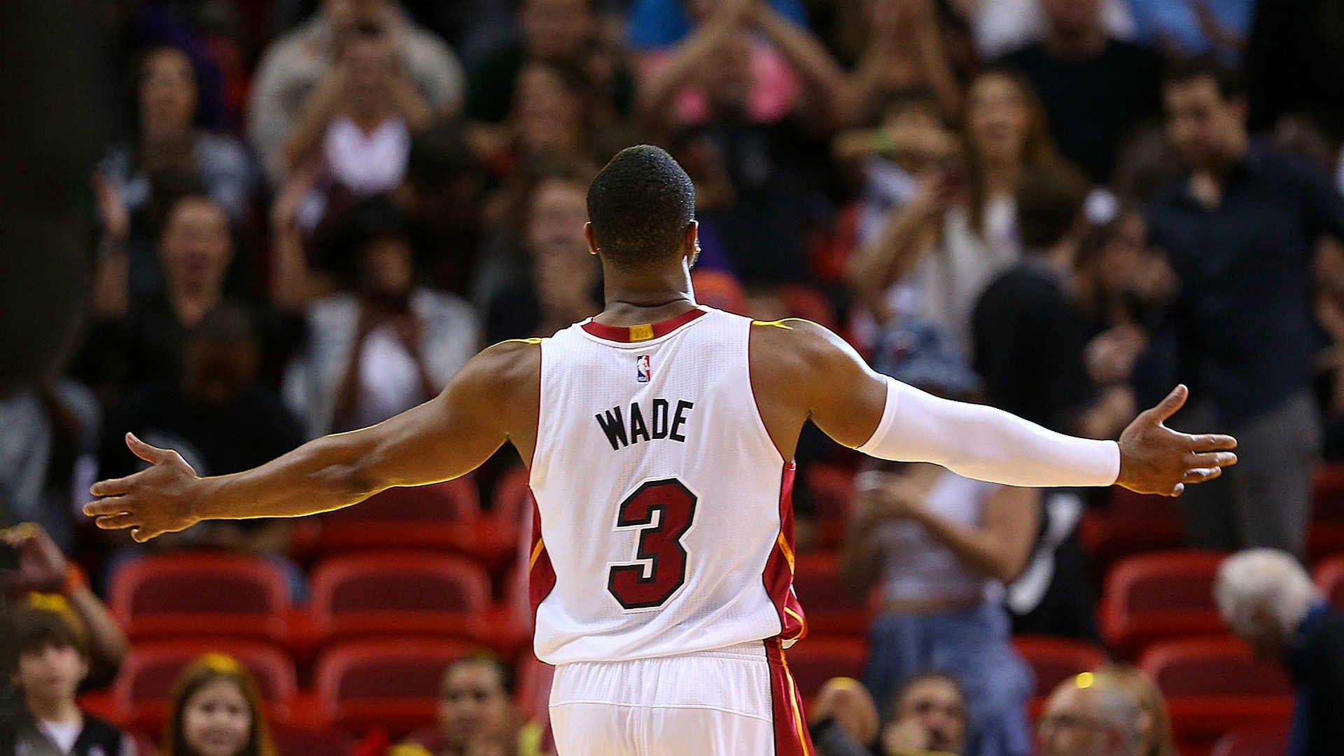Dwyane Wade's Return a Hella Dramatic Swan Song. But WadeCounty One More Year! Let's